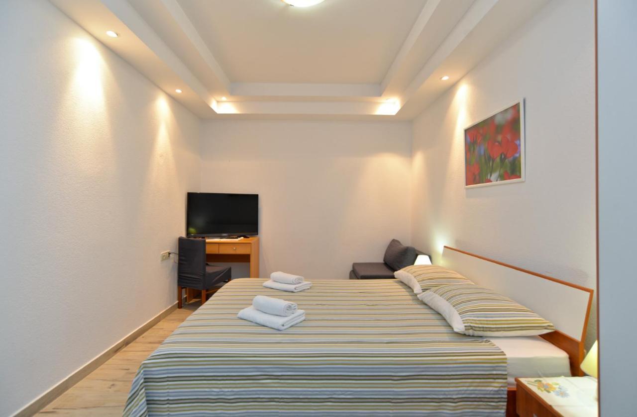 Apartments Orange 167 Novigrad Istria Eksteriør billede