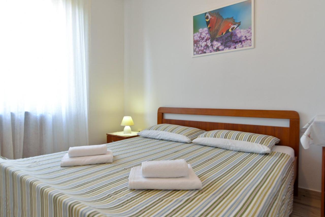 Apartments Orange 167 Novigrad Istria Eksteriør billede