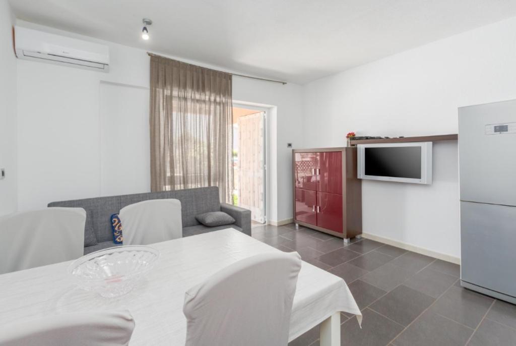 Apartments Orange 167 Novigrad Istria Eksteriør billede