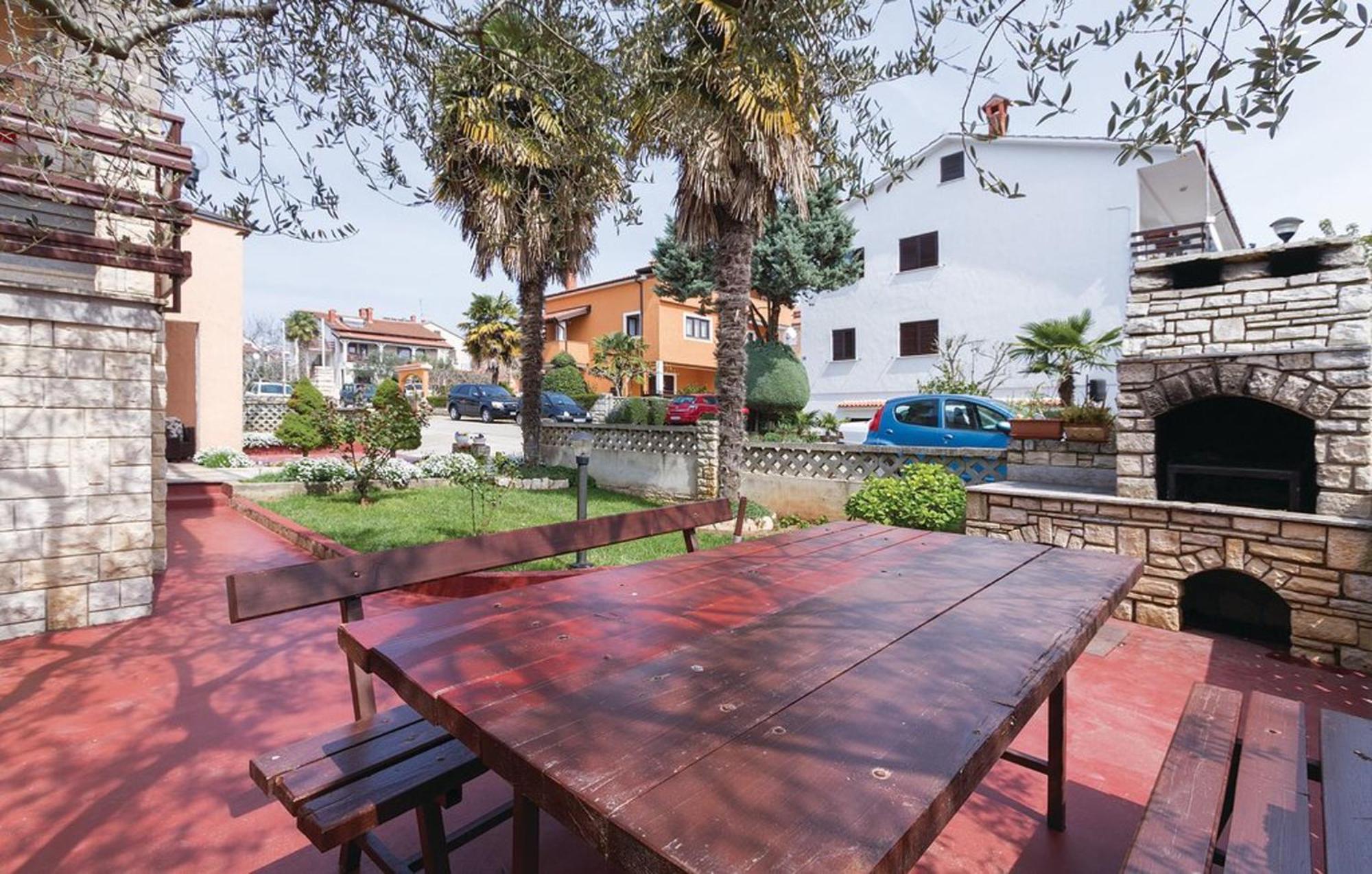 Apartments Orange 167 Novigrad Istria Eksteriør billede