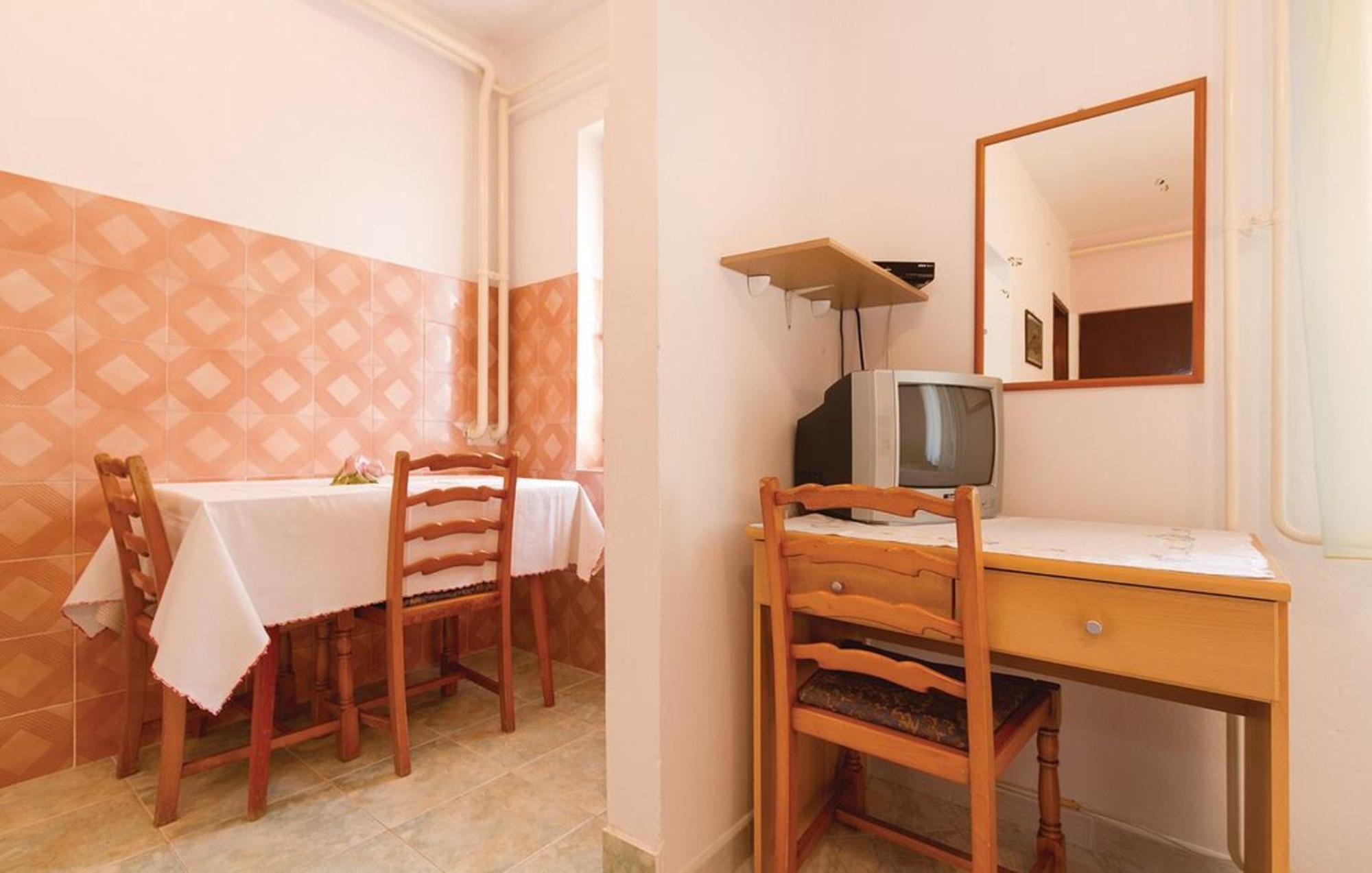 Apartments Orange 167 Novigrad Istria Eksteriør billede