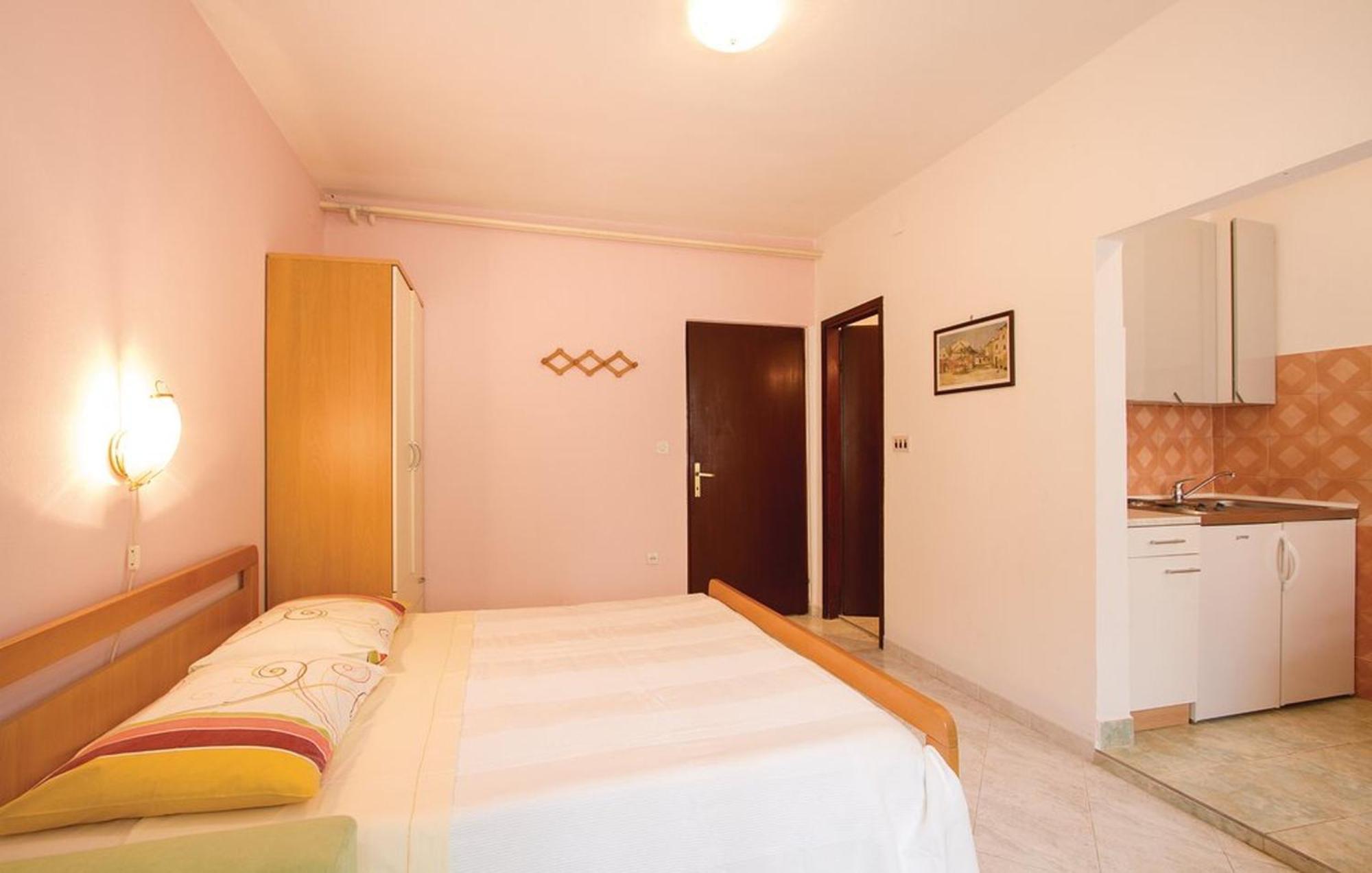Apartments Orange 167 Novigrad Istria Eksteriør billede